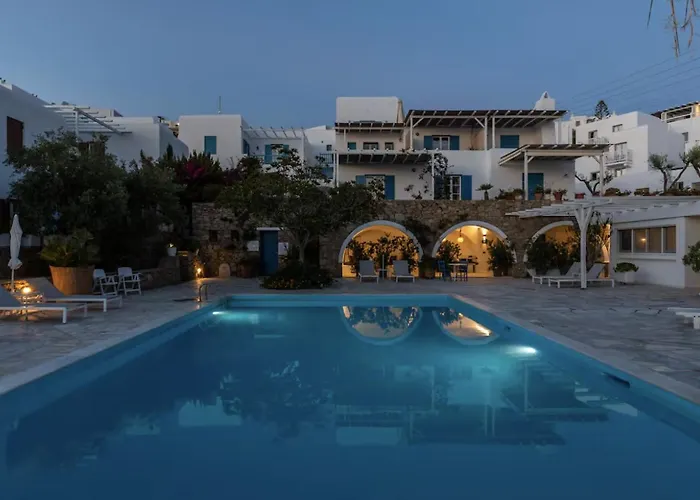 Neso - Stylish Poolside Escape For 6 In Апартаменты *