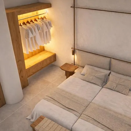 Neso - Stylish Poolside Escape For 6 In