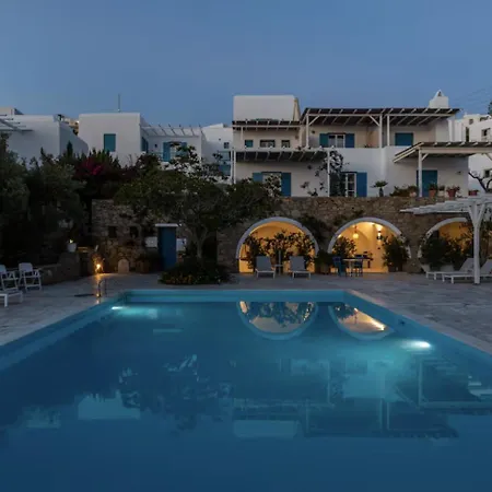 Neso - Stylish Poolside Escape For 6 In شقة *